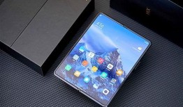 小米mixfold2最新爆料,折叠屏手机新标杆，性能与设计双升级！”