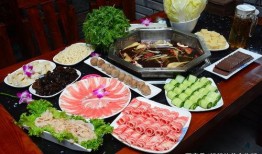 火锅店员爆料怎么做的视频,独家火锅制作秘籍大公开