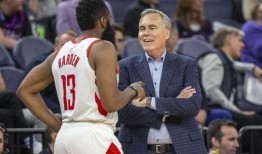 哈登爆料火箭交易视频,火箭交易内幕曝光，背后真相令人震惊